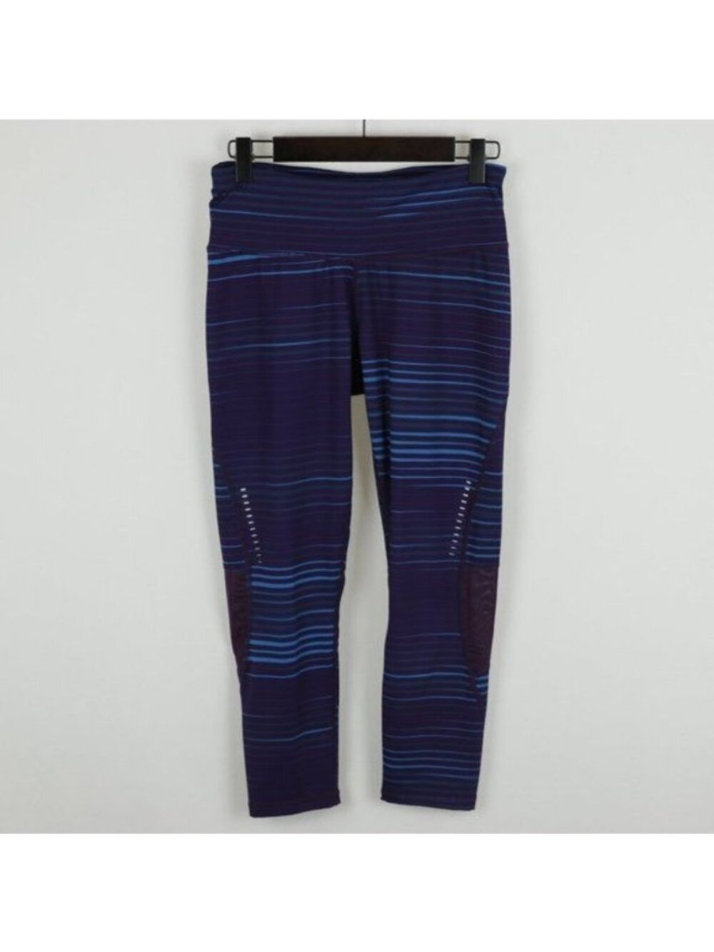 Road Runner Sports Women's Small Purple Blue Tight Fit Crop Athletic Leggings